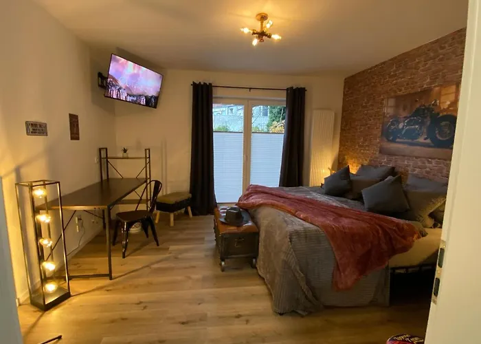 Daire Wohnen Am Schlosspark - Wild West *